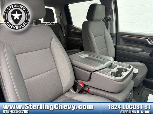 Used 2023 GMC Sierra 1500 Elevation w/ LPO, Elevation Black Package AWD/4WD image 12