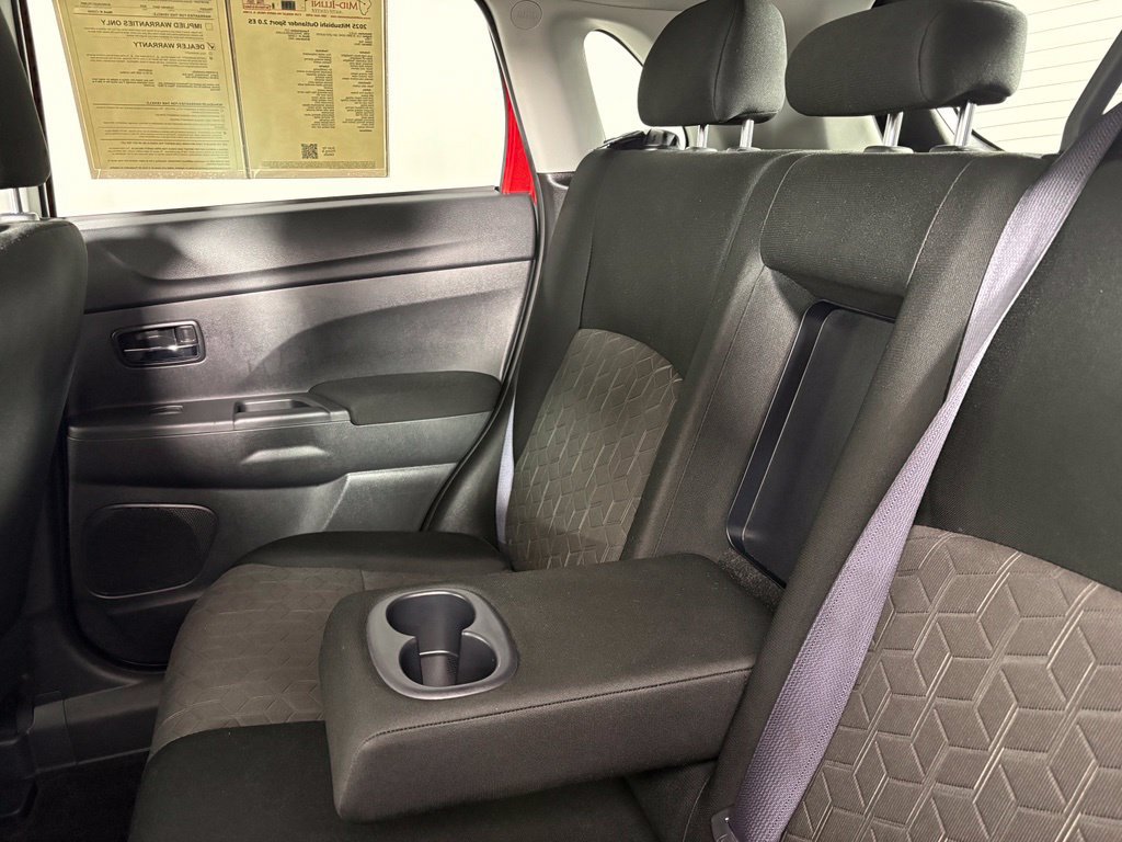 Used 2025 Mitsubishi Outlander Sport ES AWD/4WD image 14