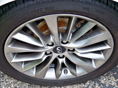 Used 2018 INFINITI Q50 Luxe w/ Cargo Package (L95) image 37