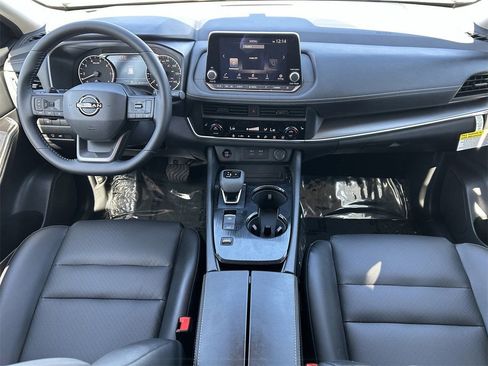 New 2026 Nissan Rogue Dark Armor image 17