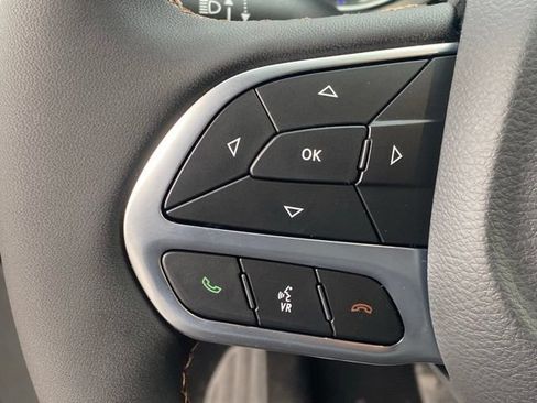 New 2026 Chrysler Pacifica Pinnacle AWD/4WD image 18