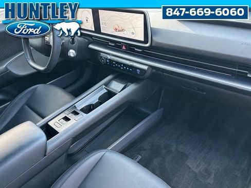 Used 2023 Hyundai Ioniq 6 SEL image 9