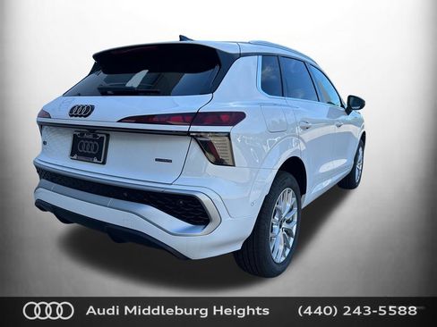 Used 2026 Audi Q3 quattro 2.0T AWD/4WD image 8