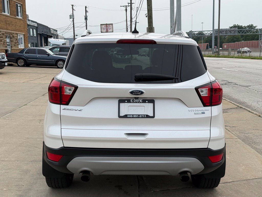 Used 2019 Ford Escape Titanium AWD/4WD image 8