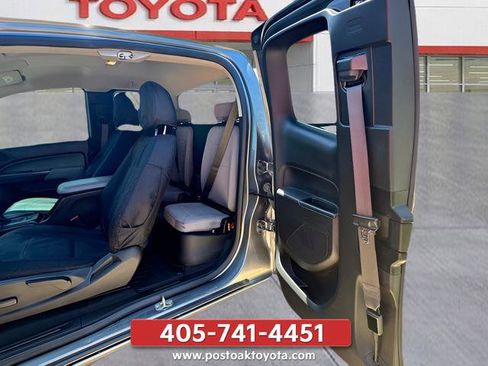 Used 2021 GMC Canyon Elevation Standard w/ Convenience Package AWD/4WD image 19
