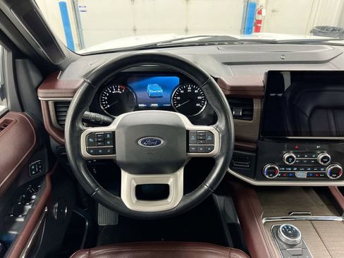 Used 2022 Ford Expedition Max Limited AWD/4WD image 11