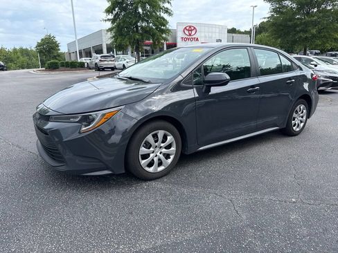 Used 2024 Toyota Corolla LE FWD image 1