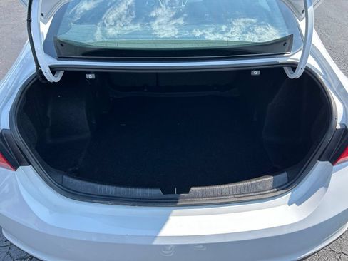 Used 2023 Chevrolet Malibu LS FWD image 37