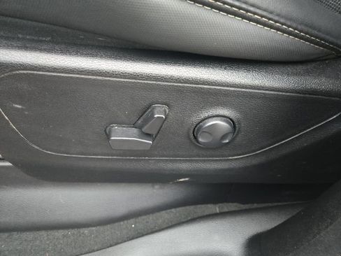 Used 2024 RAM 1500 Big Horn AWD/4WD image 10