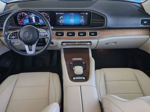 Used 2021 Mercedes-Benz GLS 450 4MATIC image 29