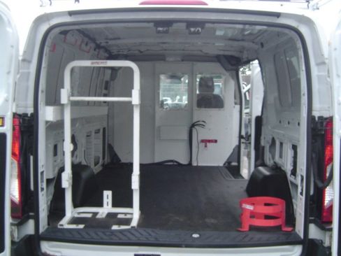 Used 2017 Ford Transit 150 130 Low Roof image 10