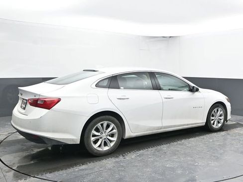 Used 2025 Chevrolet Malibu LT image 11