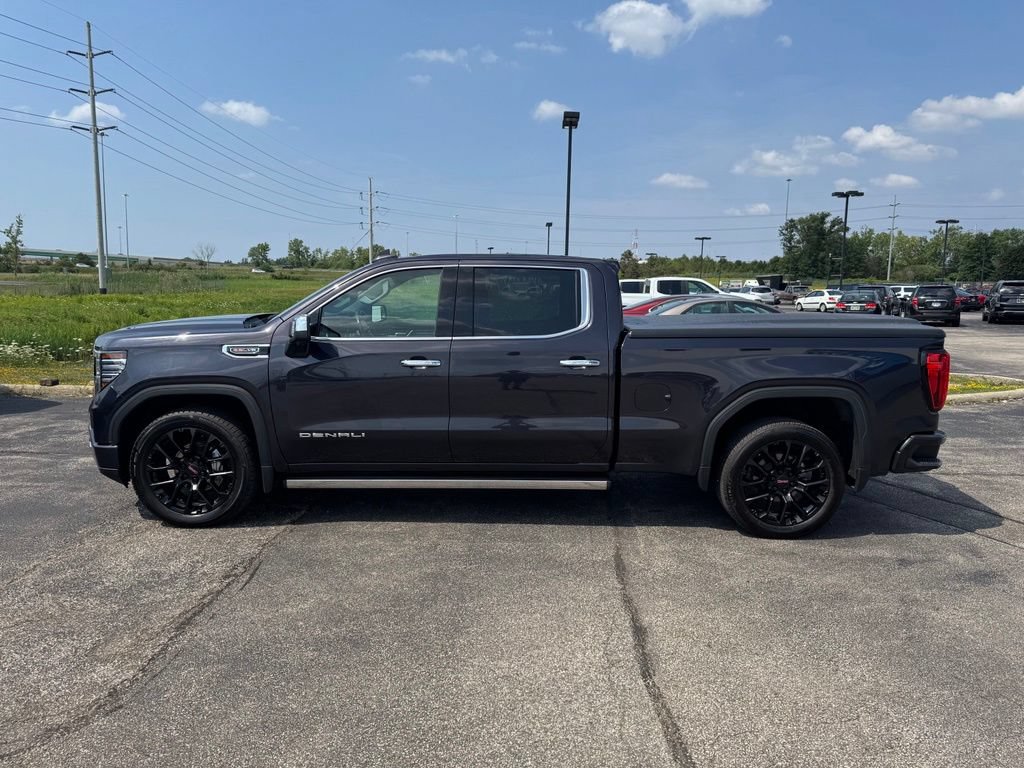 Certified 2023 GMC Sierra 1500 Denali w/ Denali Reserve Package AWD/4WD image 4