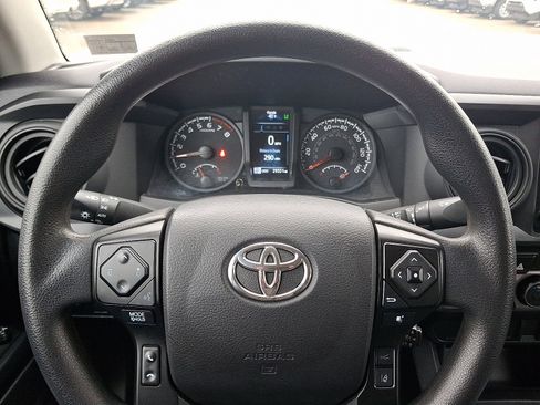 Used 2022 Toyota Tacoma image 18