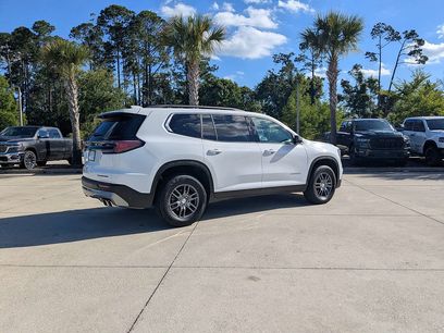 Used 2025 GMC Acadia Elevation