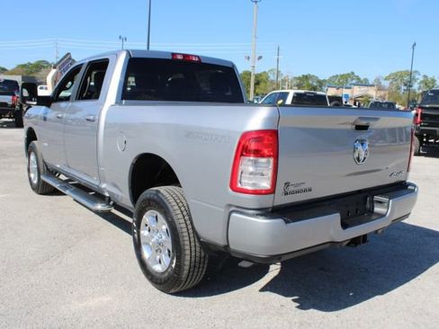 Used 2024 RAM 2500 Big Horn w/ Sport Appearance Package image 8
