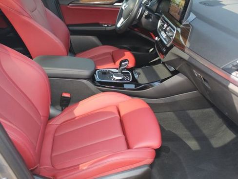 Used 2023 BMW X3 xDrive30i w/ Premium Package image 3