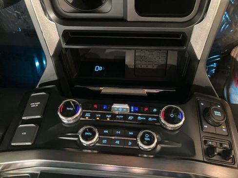 Used 2023 Ford F250 Lariat w/ Lariat Ultimate Package image 19