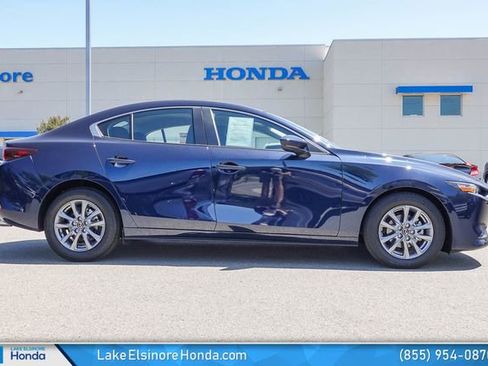 Used 2025 MAZDA MAZDA3 s FWD image 7