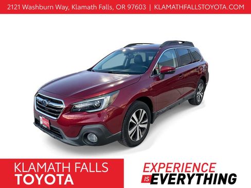 Used 2018 Subaru Outback 2.5i Limited image 1