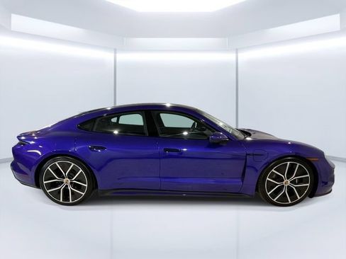 Certified 2025 Porsche Taycan AWD/4WD image 8