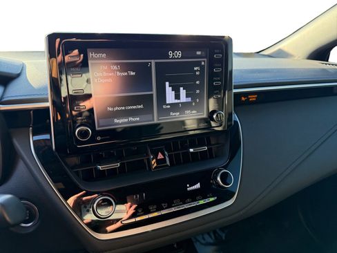 Used 2020 Toyota Corolla XSE image 12