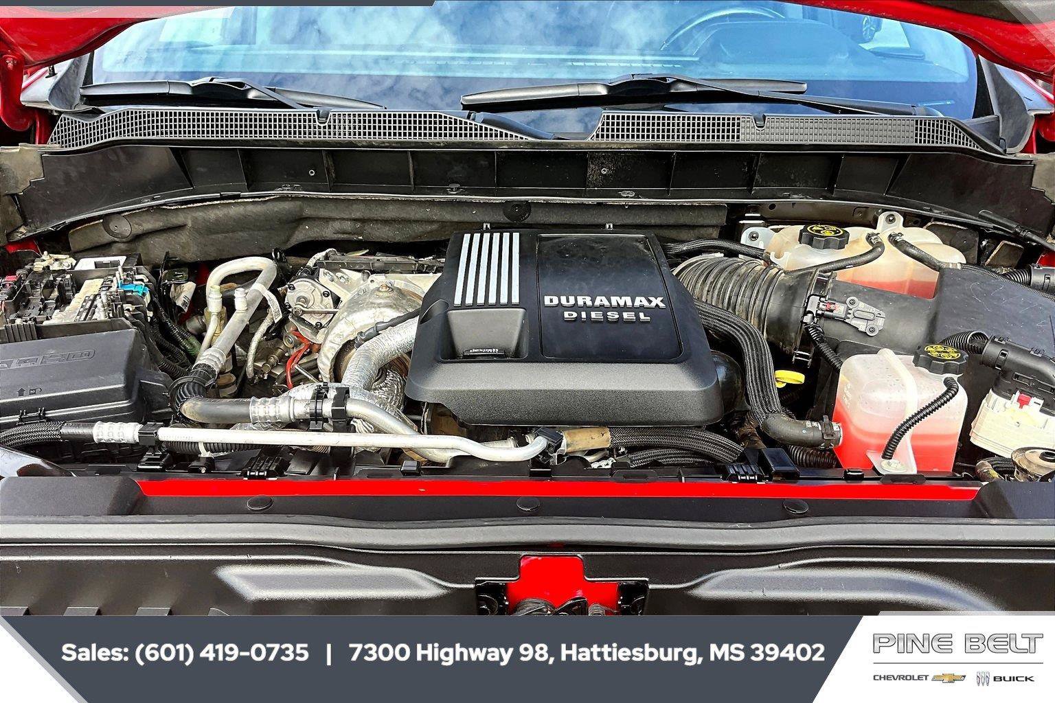Used 2023 Chevrolet Silverado 1500 RST AWD/4WD image 9