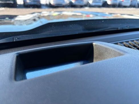 Used 2023 GMC Canyon Denali image 46