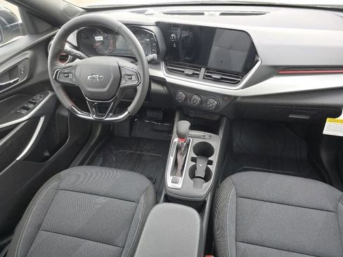 New 2026 Chevrolet Trax RS w/ Driver Confidence Package FWD image 19