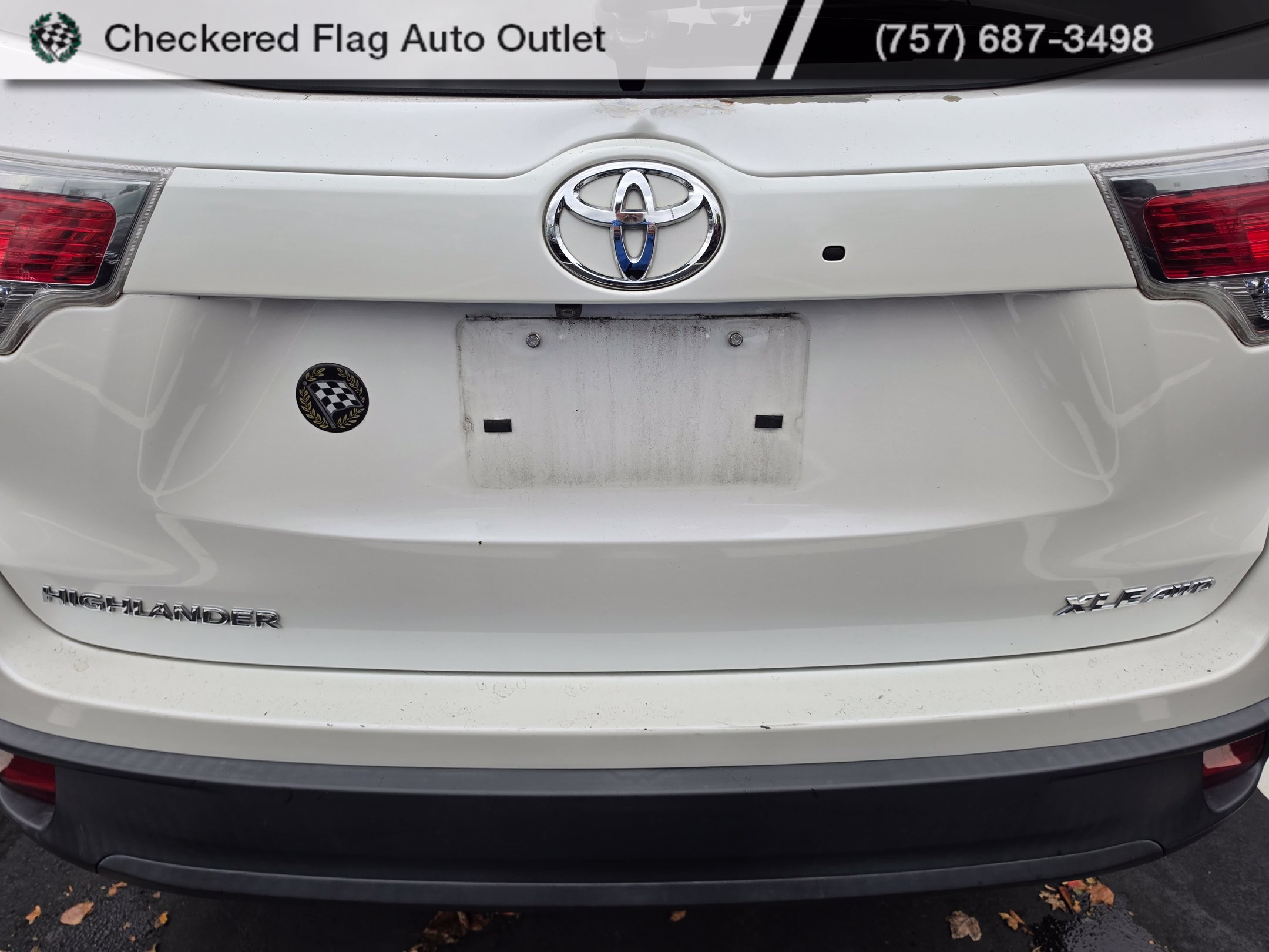 Used 2015 Toyota Highlander XLE AWD/4WD image 7