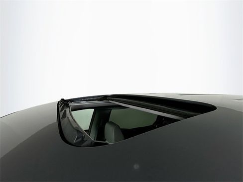 Certified 2024 Honda Odyssey EX-L image 11