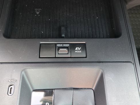 Certified 2026 Toyota Corolla Cross AWD Hybrid image 24