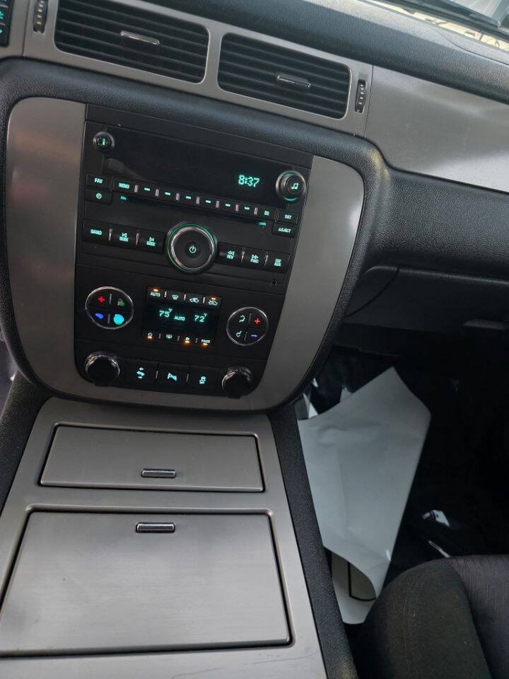 Used 2012 GMC Sierra 1500 SLE w/ All-Terrain Package AWD/4WD image 16