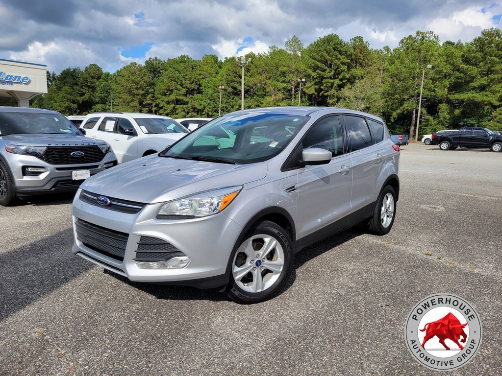 Used 2016 Ford Escape SE FWD image 2