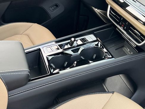 New 2026 Volkswagen Atlas Cross Sport SE image 11