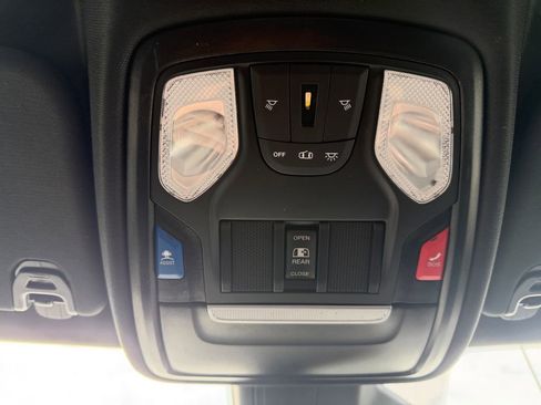 Used 2025 RAM 1500 Big Horn image 34