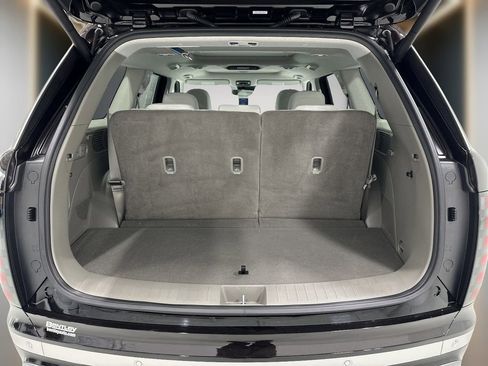 Certified 2026 Hyundai Palisade Limited FWD image 13