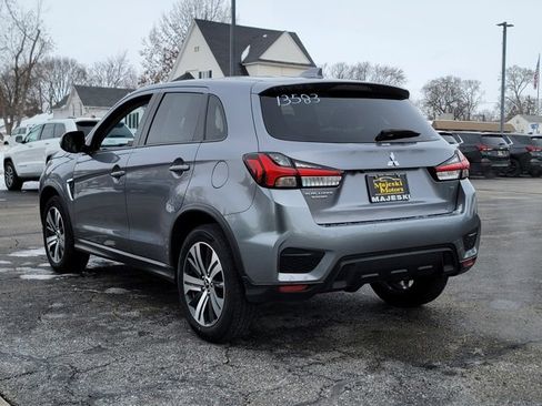Used 2024 Mitsubishi Outlander Sport SE image 5