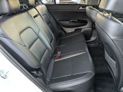 Used 2020 Kia Sportage EX FWD image 23