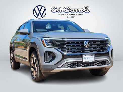 New 2026 Volkswagen Atlas Cross Sport SEL image 3