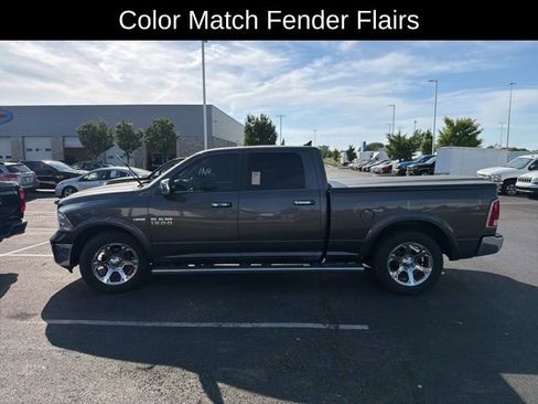 Used 2017 RAM 1500 Laramie w/ Convenience Group AWD/4WD image 8