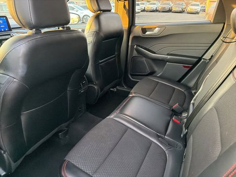 Used 2024 Ford Escape ST-Line w/ Cold Weather Package image 10
