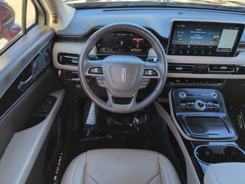 Certified 2021 Lincoln Nautilus Reserve AWD/4WD image 16