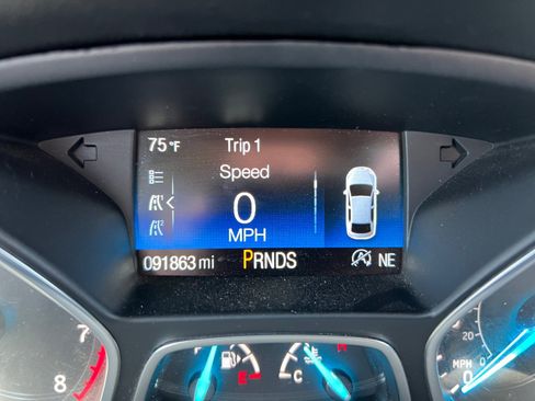 Used 2018 Ford Escape SEL AWD/4WD image 11