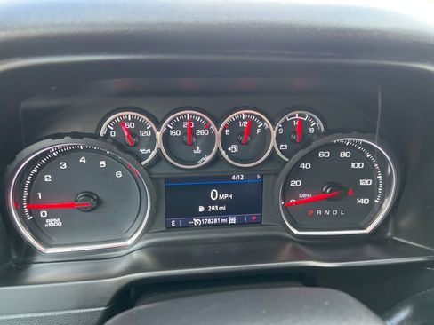 Used 2022 Chevrolet Silverado 2500 LT w/ Convenience Package image 14