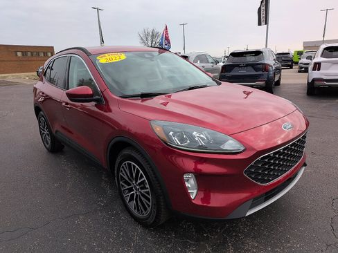 Used 2022 Ford Escape SEL w/ Technology Package image 1