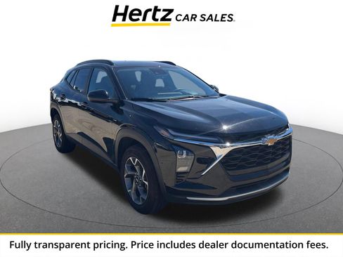 Used 2025 Chevrolet Trax LT w/ LT Convenience Package FWD image 1