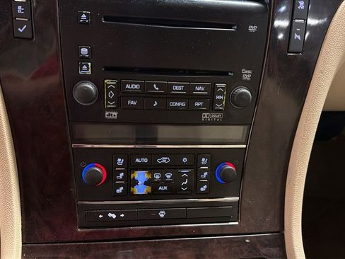 Used 2007 Cadillac Escalade AWD w/ Information Package image 9