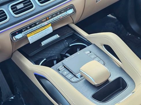 New 2026 Mercedes-Benz GLE 450 4MATIC image 32