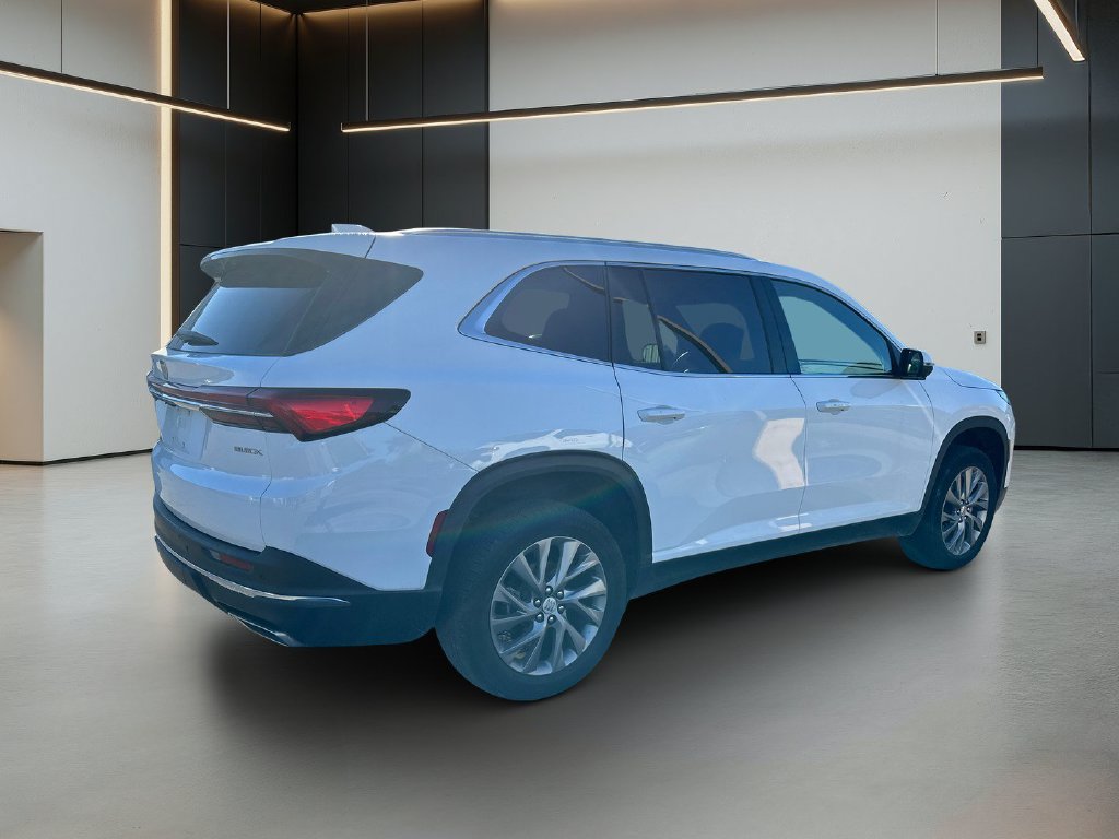 Used 2025 Buick Enclave Preferred AWD/4WD image 6